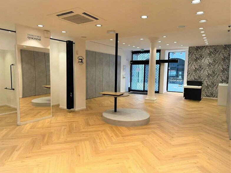 Local commercial dans Besançon à louer - Photo de l’immeuble – Image 1 sur 7