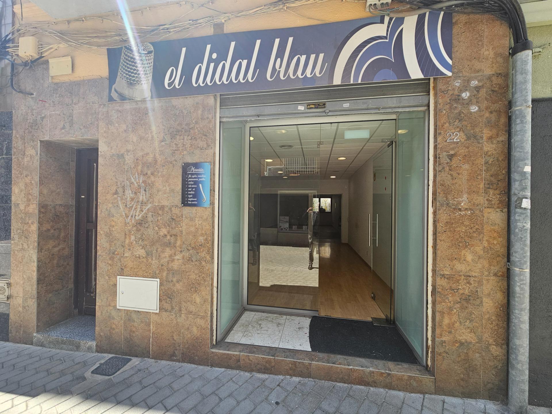 Local commercial dans Sant Celoni, Barcelona à louer Plan d’étage– Image 1 sur 7