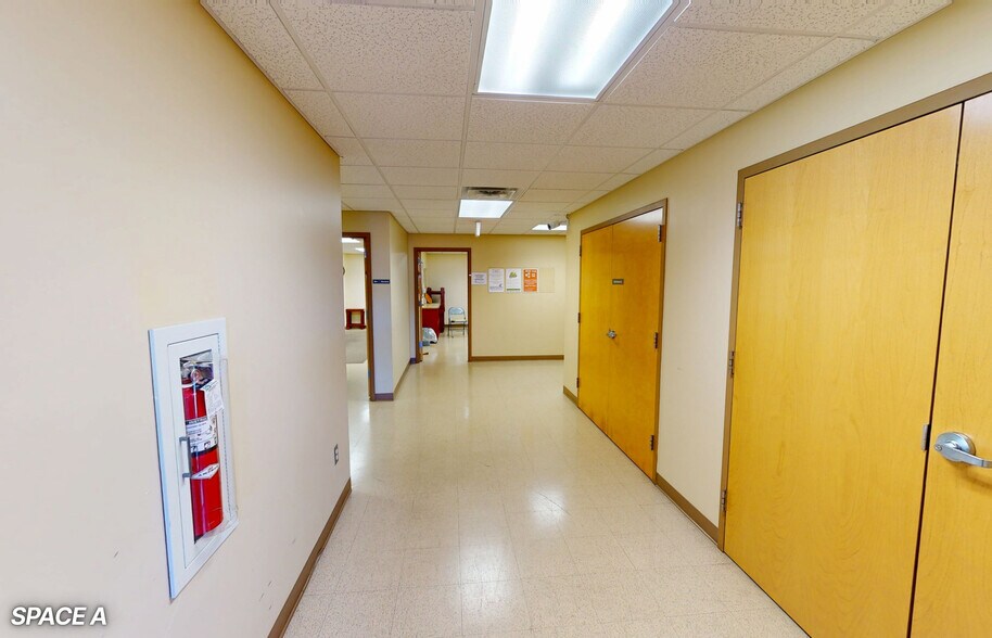 4493 Bonsack Rd, Roanoke, VA à louer - Photo intérieure – Image 3 sur 22