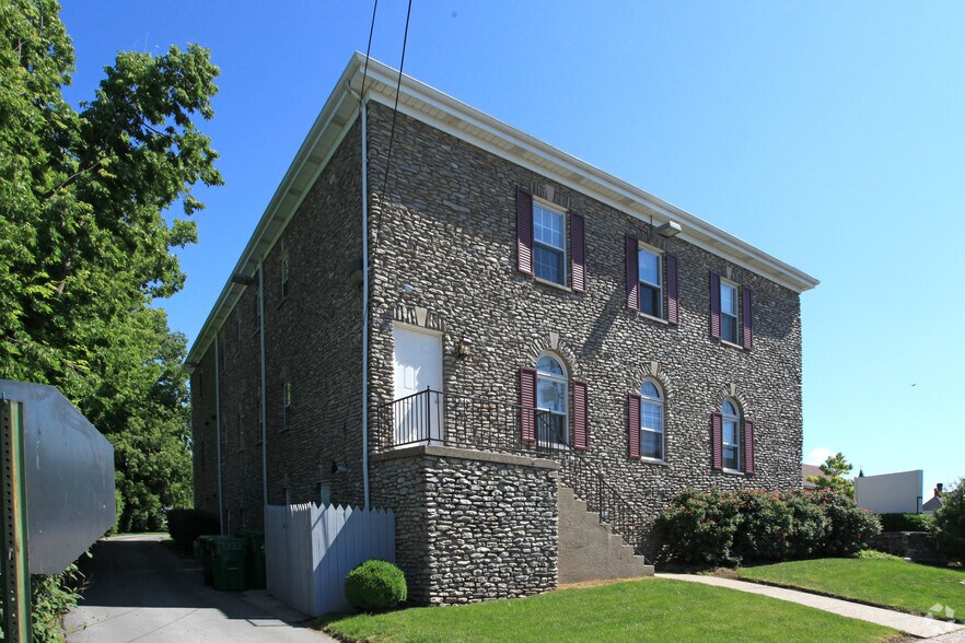 459 W Martin Luther King Blvd, Danville, KY à vendre - Photo de l’immeuble – Image 2 sur 2