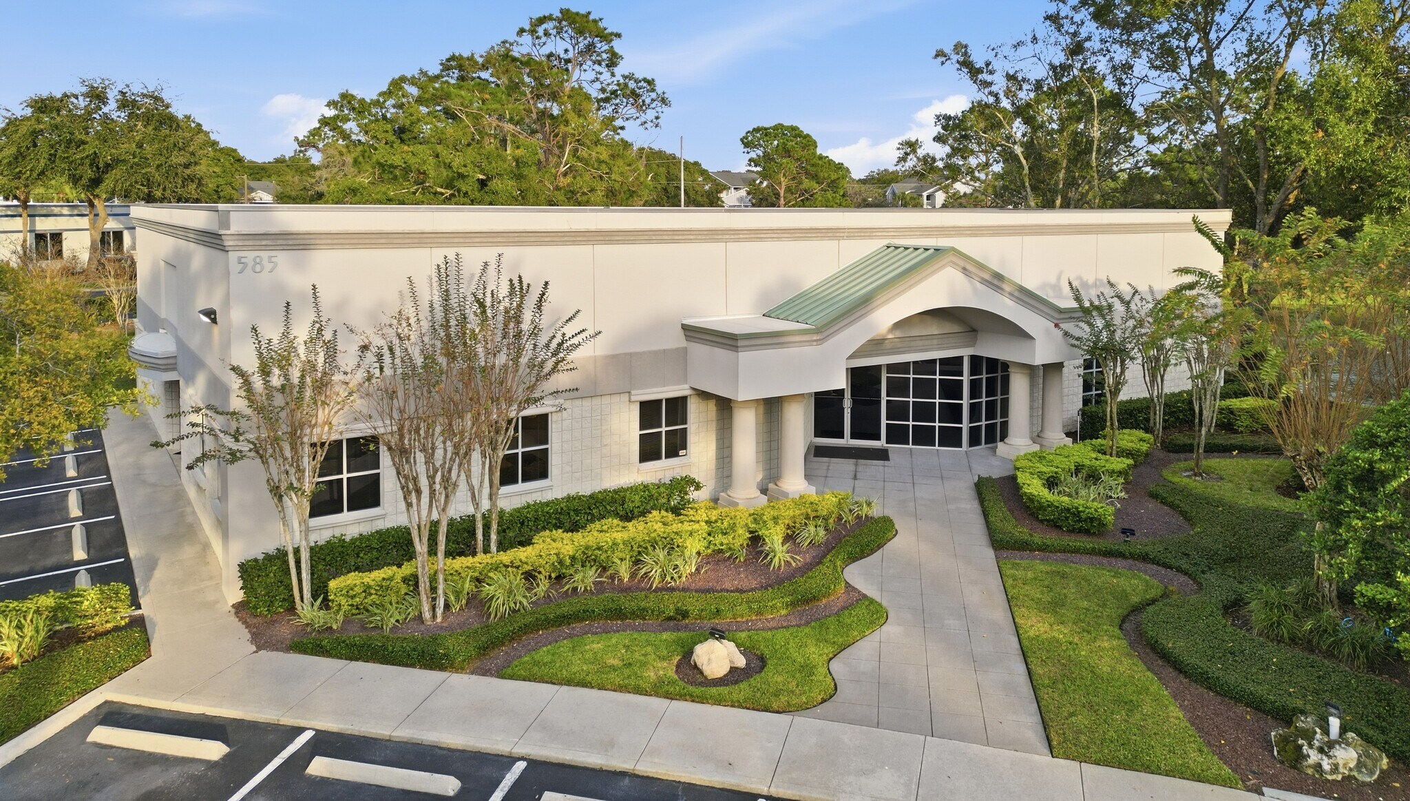 585 Technology Pky, Lake Mary, FL à vendre Photo principale– Image 1 sur 16