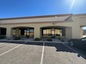 1410 E Lake Mead Pky, Henderson, NV à louer Photo intérieure– Image 1 sur 9