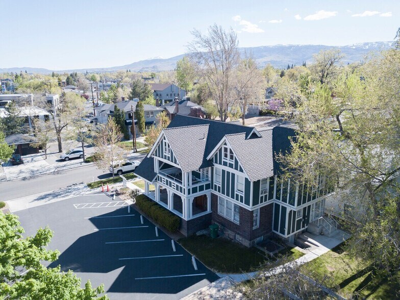 435 Court St, Reno, NV à louer - Photo de l’immeuble – Image 3 sur 3