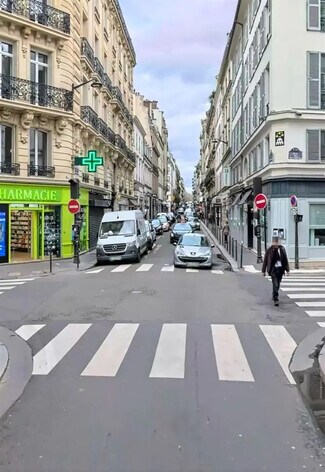 Plus de détails pour Local commercial à louer