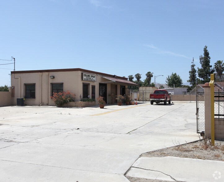 11050 Whitford Ave, Riverside, CA à vendre - Photo de l’immeuble – Image 2 sur 2