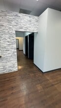 8030-8384 N Pines Blvd, Pembroke Pines, FL à louer - Vidéo sur l’annonce professionnelle 