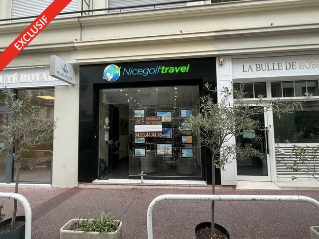 Plus de détails pour Local commercial à louer