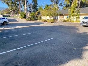 7433 Hollister Ave, Goleta, CA à louer Photo de l’immeuble– Image 1 sur 6