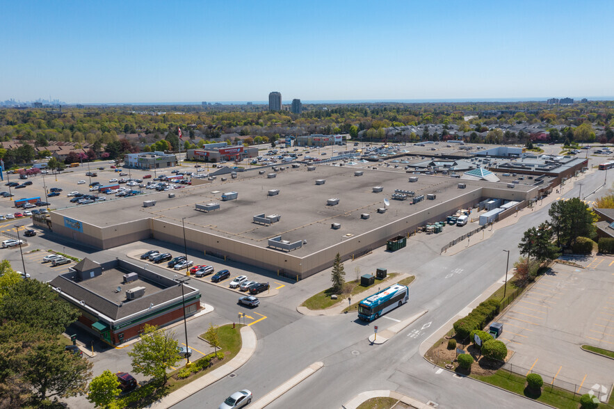 2126-2200 Burnhamthorpe Rd W, Mississauga, ON à louer - Photo de l’immeuble – Image 3 sur 9