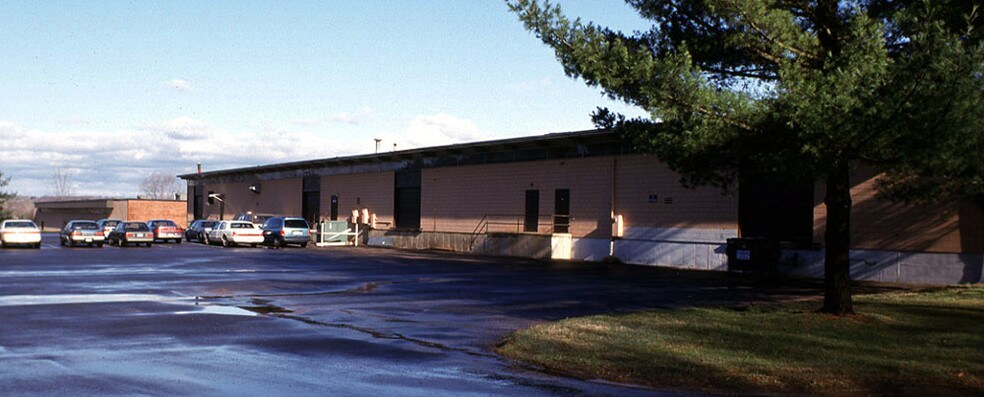 29-33 Village Ln, Wallingford, CT à vendre - Autre – Image 3 sur 6