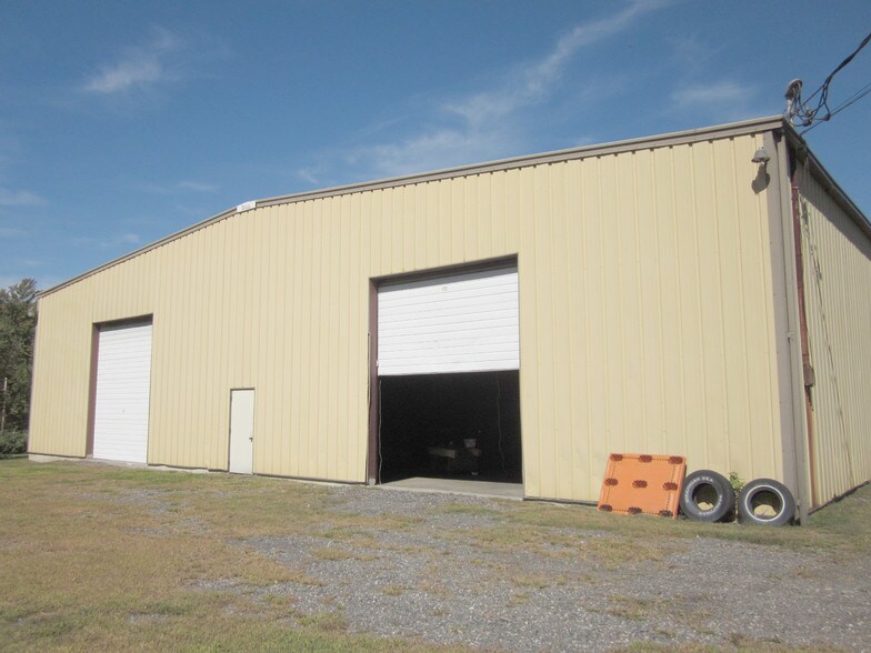 3050 State Route 208, Wallkill, NY à vendre - Photo de l’immeuble – Image 2 sur 54