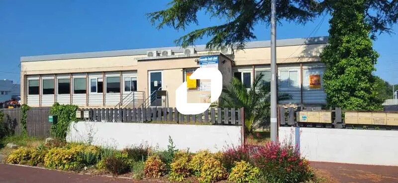 Bureau dans Mérignac à vendre - Photo de l’immeuble – Image 1 sur 8