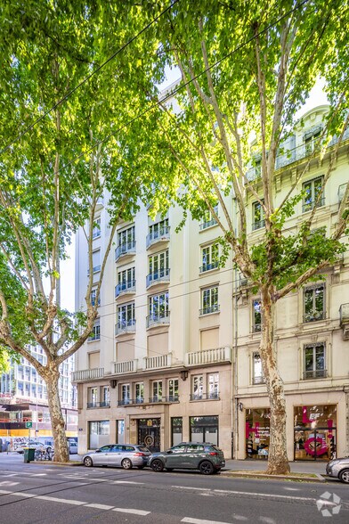 Bureau dans Lyon à louer - Photo de l’immeuble – Image 2 sur 2