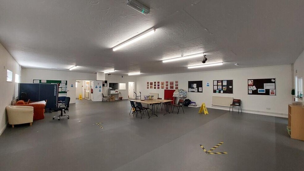 105 Dock Rd, Tilbury à vendre - Photo intérieure – Image 2 sur 7