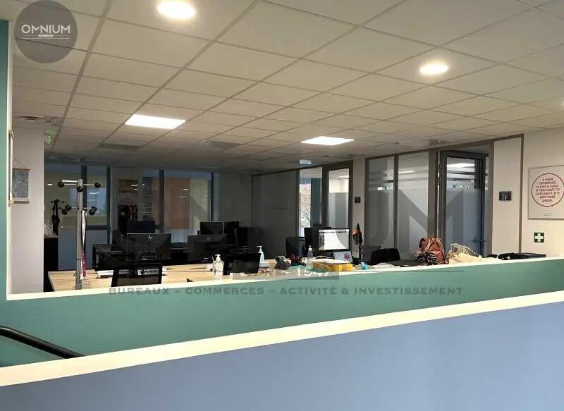 Bureau dans Lyon à louer - Photo de l’immeuble – Image 2 sur 6