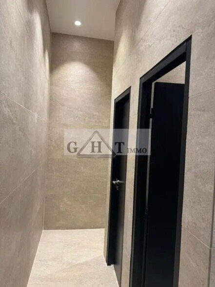 Industriel/Logistique dans Chennevières-sur-Marne à louer - Photo intérieure – Image 1 sur 8