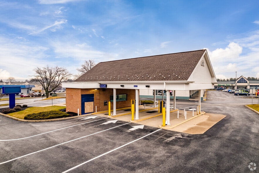 975 Wayne Ave, Chambersburg, PA à louer - Photo principale – Image 3 sur 15