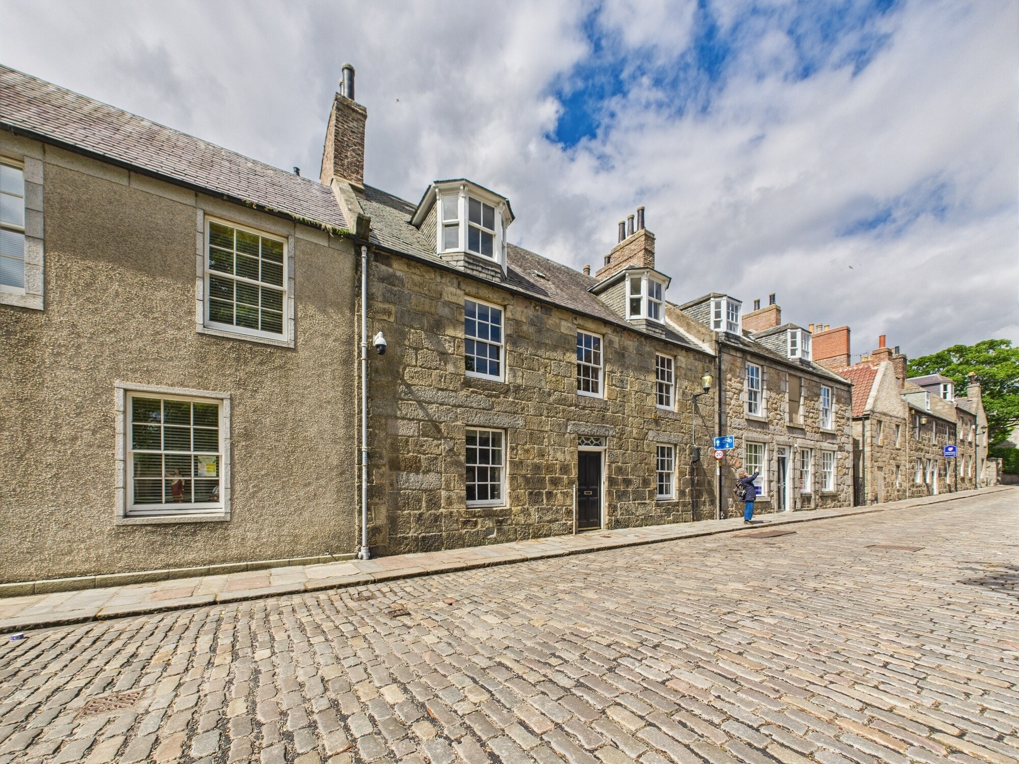 15 High St, Aberdeen à louer Photo de l’immeuble– Image 1 sur 10