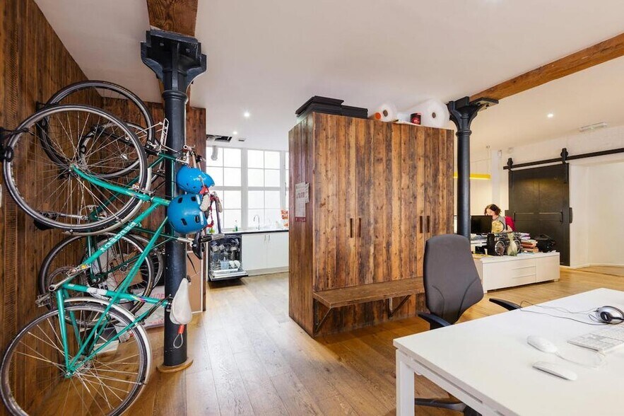 113-117 Farringdon Rd, Londres à vendre - Photo de l’immeuble – Image 3 sur 16