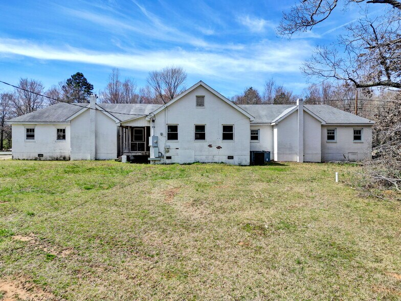 12117 Highway 221, Woodruff, SC à vendre - Photo de l’immeuble – Image 2 sur 67