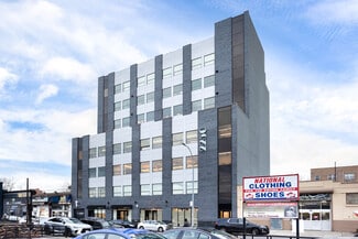 Plus de détails pour 2250 59th St, Brooklyn, NY - Bureau à louer
