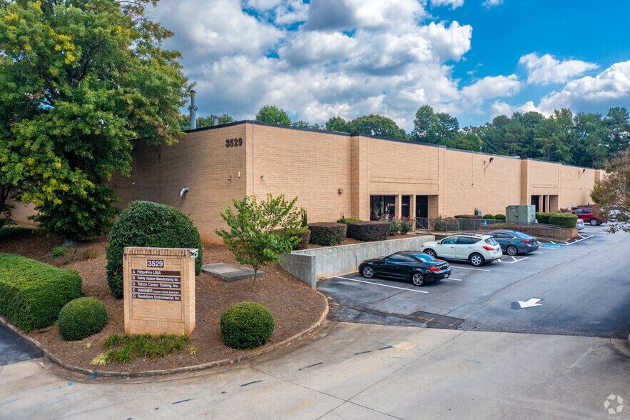 3529 Church St, Clarkston, GA à louer - Photo principale – Image 1 sur 7