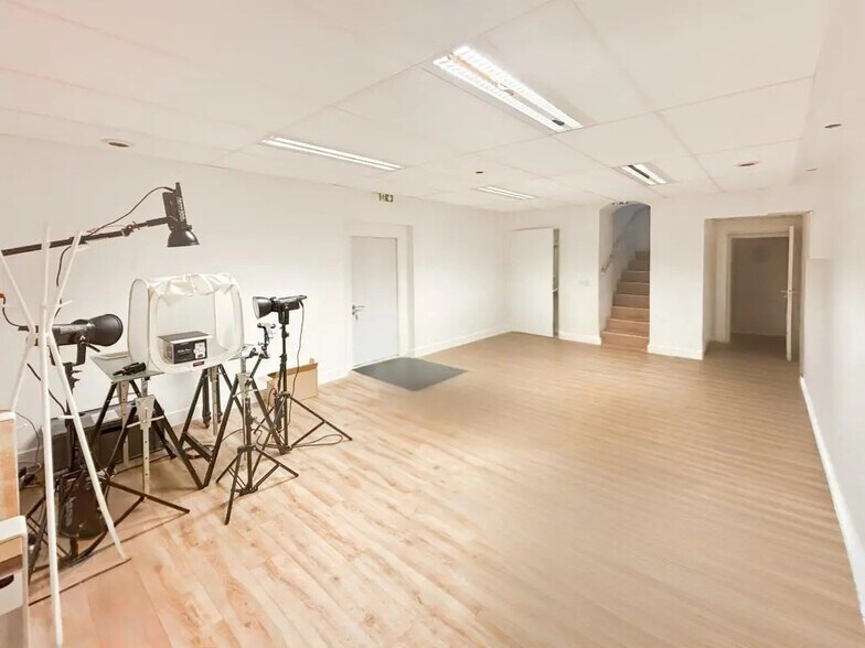Bureau dans Paris à louer - Photo de l’immeuble – Image 3 sur 7