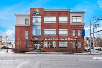 Plus de détails pour 325 W Broad St, Bethlehem, PA - Santé à vendre