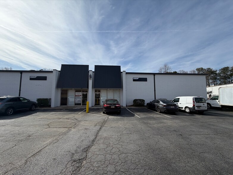 1841-1871 Warren Pl, Norcross, GA à louer - Photo de l’immeuble – Image 2 sur 8