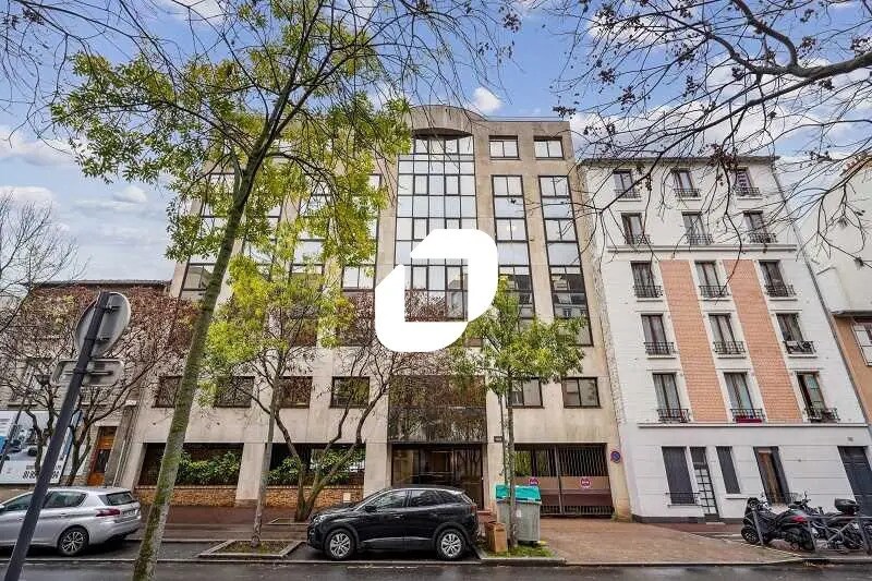 Bureau dans Issy-les-Moulineaux à vendre - Photo de l’immeuble – Image 1 sur 13