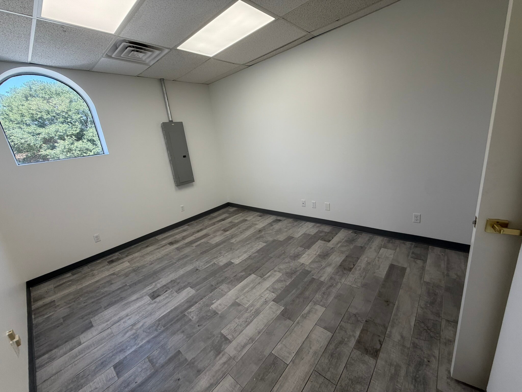 6040 Camp Bowie Blvd, Fort Worth, TX à louer Photo intérieure– Image 1 sur 6