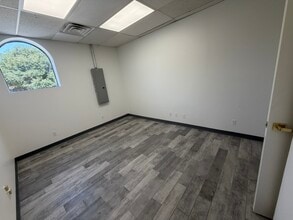 6040 Camp Bowie Blvd, Fort Worth, TX à louer Photo intérieure– Image 1 sur 6
