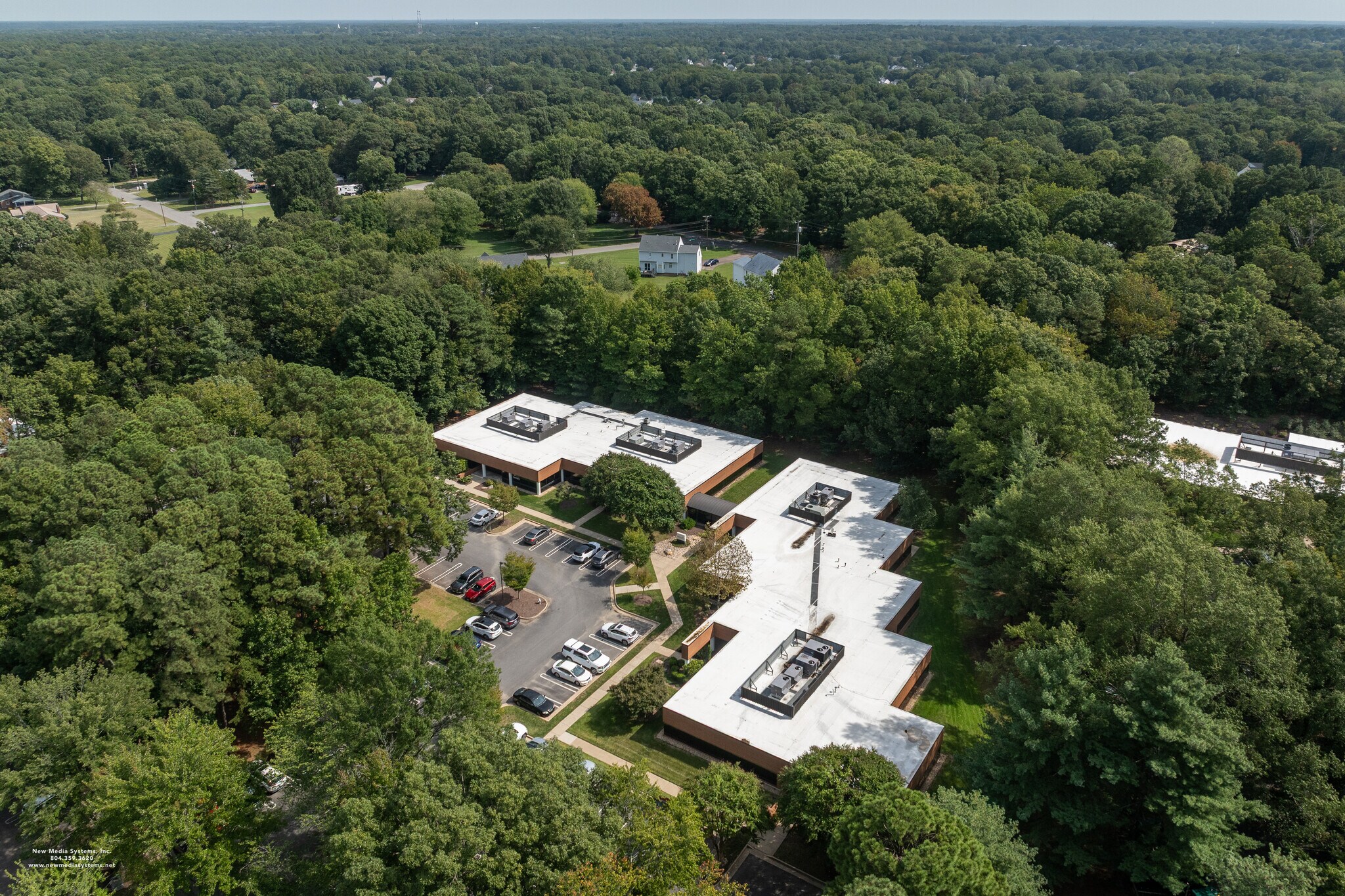 4180-4196 Innslake Dr, Glen Allen, VA à louer Photo de l’immeuble– Image 1 sur 12