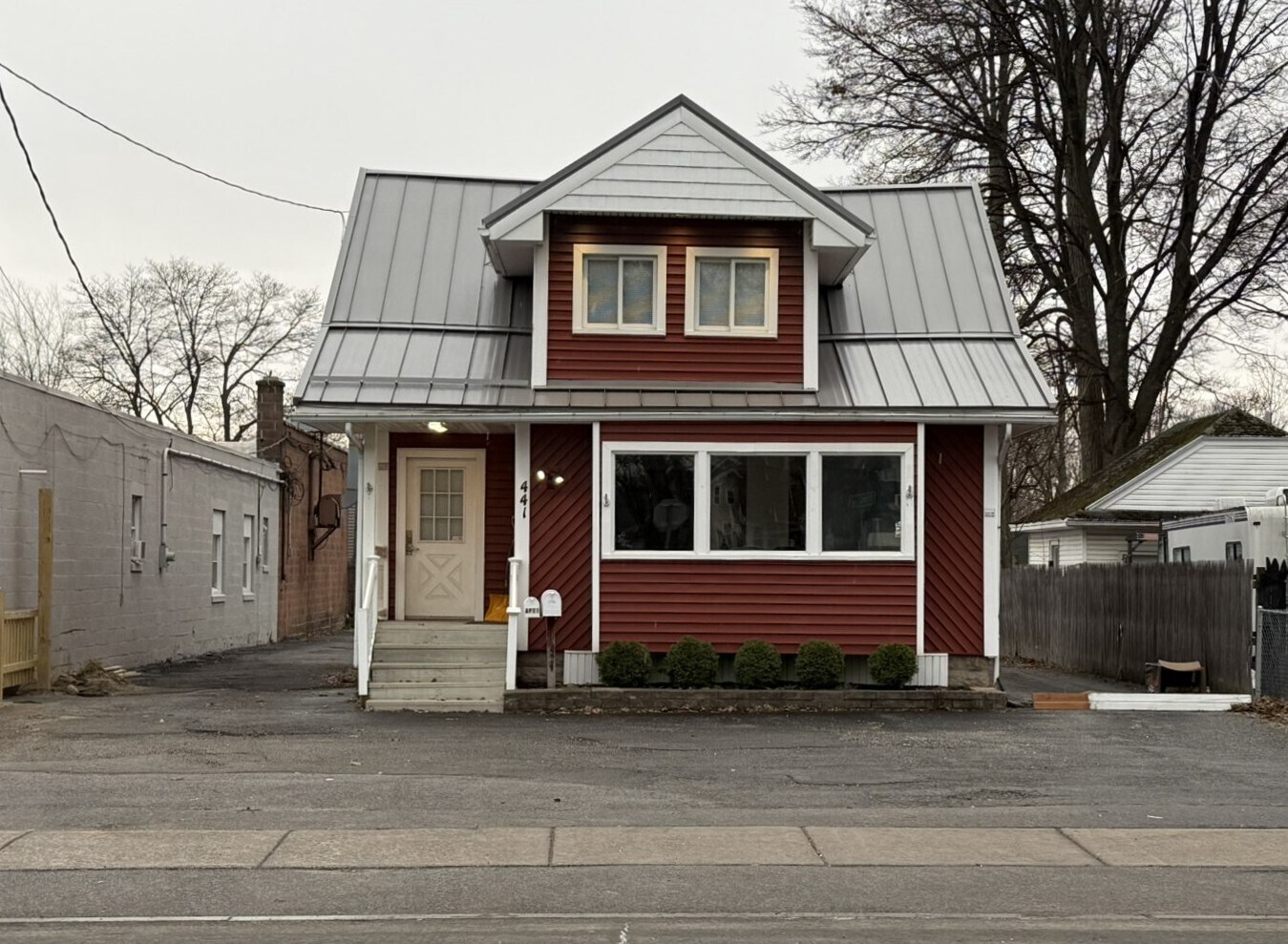 441 Stone Rd, Greece, NY à vendre Photo de l’immeuble– Image 1 sur 1