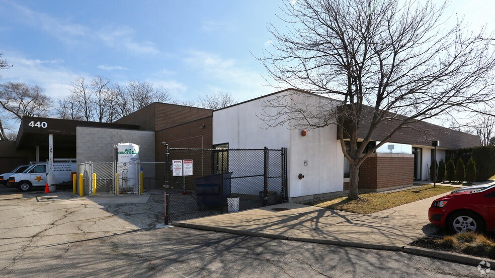 440 Lake Cook Rd, Deerfield, IL à louer - Photo de l’immeuble – Image 3 sur 10