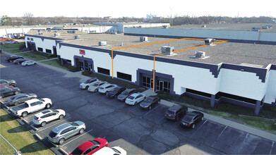 8435 Georgetown Rd, Indianapolis, IN à louer Photo de l’immeuble– Image 1 sur 5