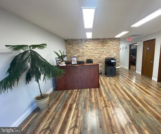 620 Deer Rd, Cherry Hill, NJ à louer - Photo de l’immeuble – Image 3 sur 10