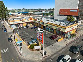 Plus de détails pour 8111 Van Nuys Blvd, Van Nuys, CA - Local commercial à louer