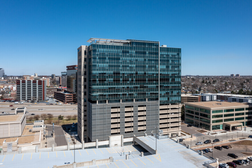 2000 S Colorado Blvd, Denver, CO à louer - Photo de l’immeuble – Image 1 sur 16