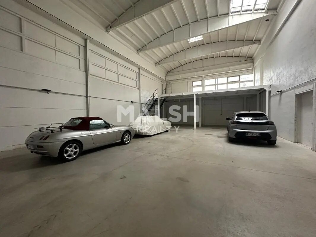 Local d'activités dans Villefranche-sur-Saône à vendre Photo intérieure– Image 1 sur 13