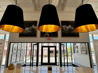 Plus de détails pour 315 S Elm St, High Point, NC - Industriel/Logistique à vendre