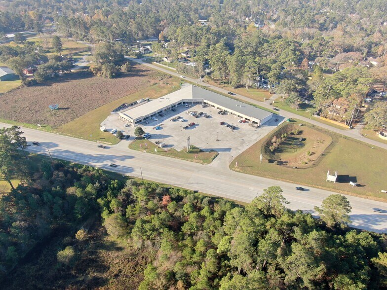 25435 FM 2978, Tomball, TX à louer - Photo de l’immeuble – Image 3 sur 4