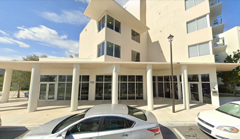 14380 SW 261St St, Miami, FL à louer - Photo de l’immeuble – Image 3 sur 5
