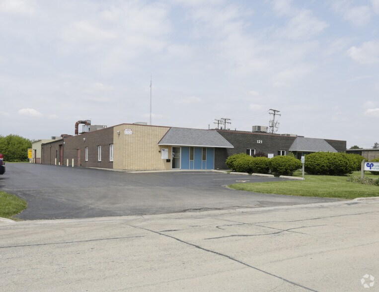 121 Industrial Dr, Dekalb, IL à vendre - Photo principale – Image 1 sur 34