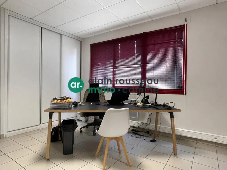 Bureau dans Beaucouzé à louer - Photo intérieure – Image 2 sur 4