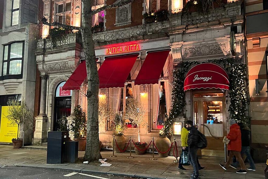 94 Kensington High St, Londres à louer - Photo de l’immeuble – Image 2 sur 26