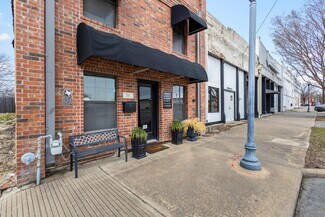 Plus de détails pour 211 N Main St, Bonham, TX - Bureau à vendre