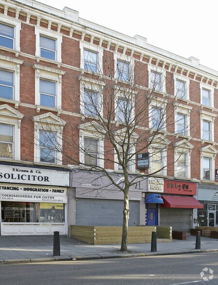 344 Kilburn High Rd, Londres à louer - Photo de l’immeuble – Image 3 sur 3