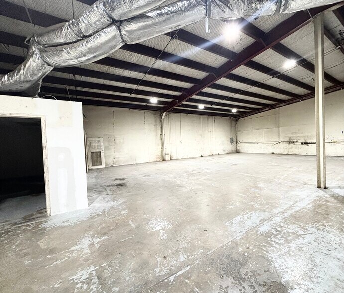 8922 Frey, Houston, TX à louer - Photo intérieure – Image 3 sur 12