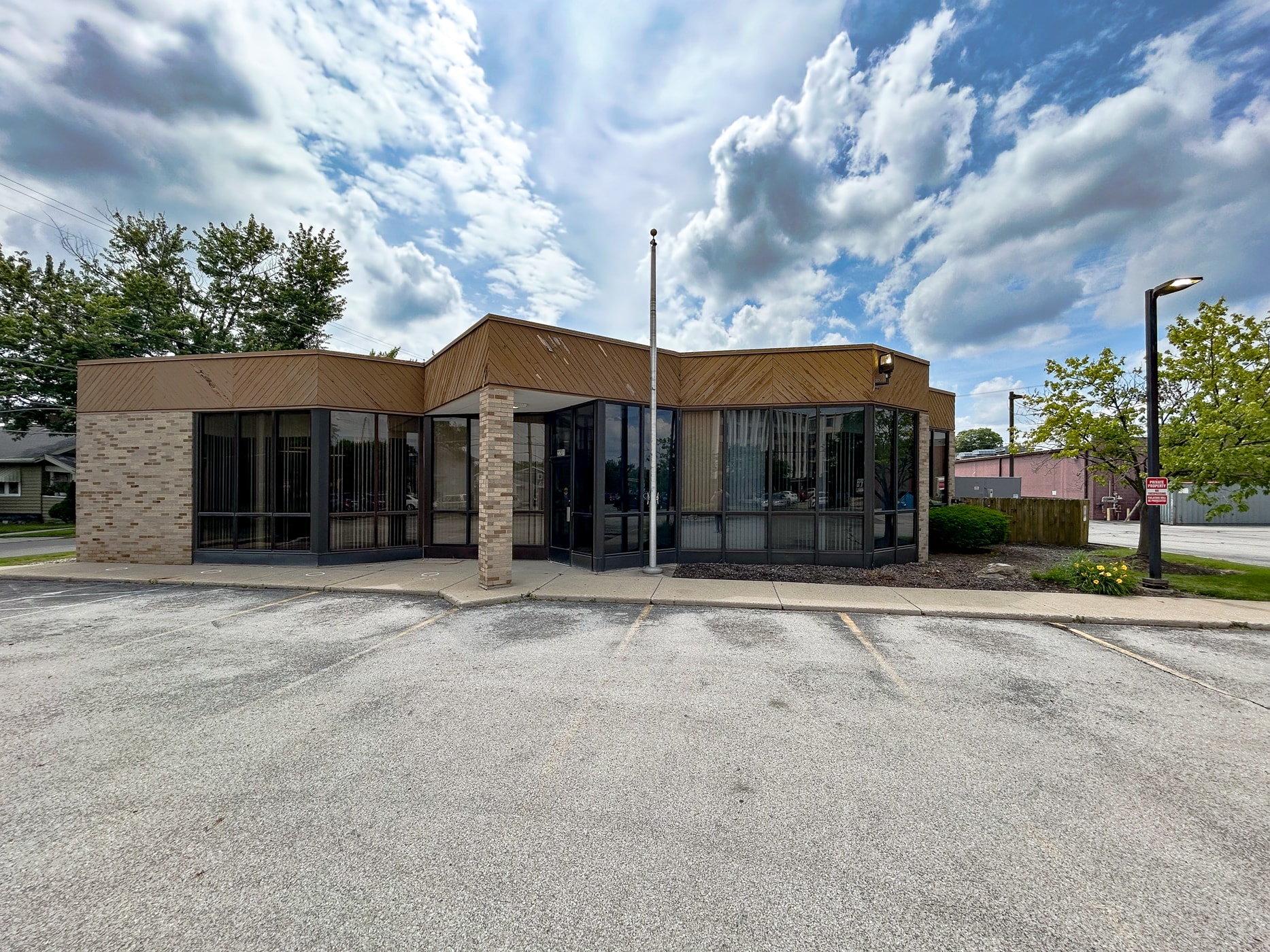 1105 W State Blvd, Fort Wayne, IN à louer Photo intérieure– Image 1 sur 8